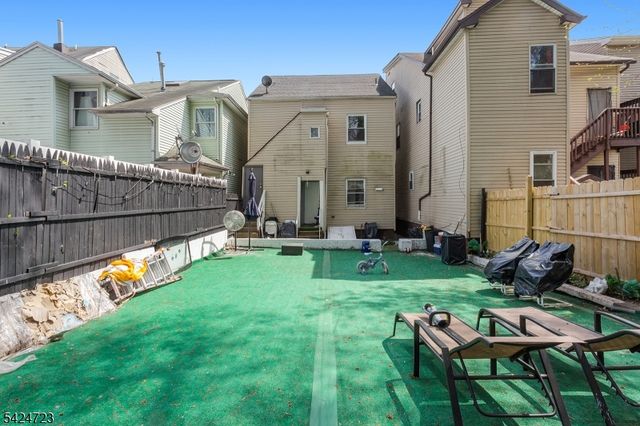 75 Garfield Ave, Paterson City, NJ 07522