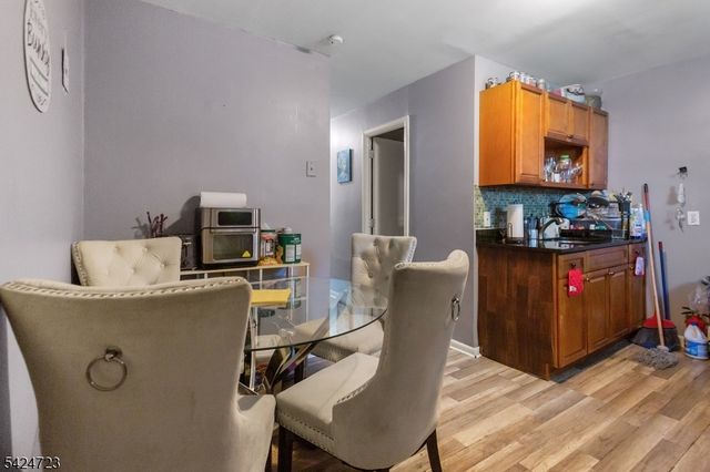 75 Garfield Ave, Paterson City, NJ 07522