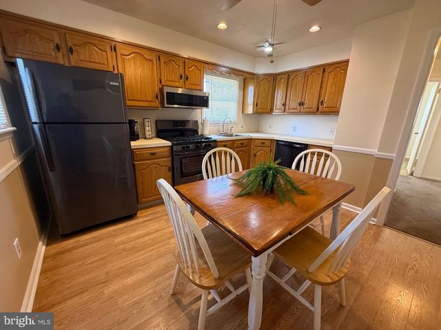 9 KRUEGER LA, Hamilton, NJ 08620