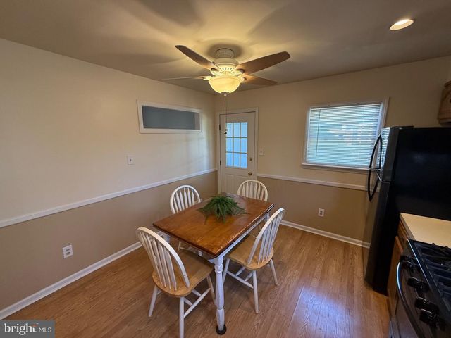 9 KRUEGER LA, Hamilton, NJ 08620