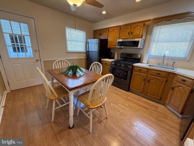 9 KRUEGER LA, Hamilton, NJ 08620