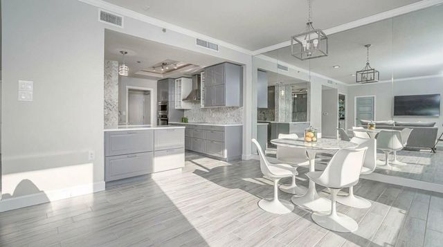 5100 San Felipe Street 137, Houston, TX 77056