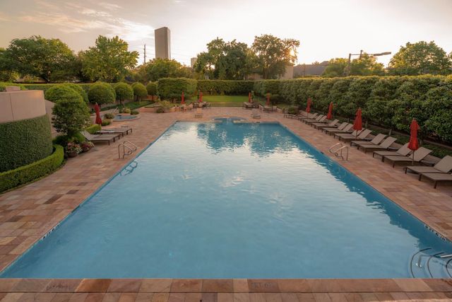 5100 San Felipe Street 137, Houston, TX 77056