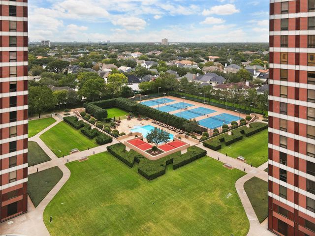 5100 San Felipe Street 137, Houston, TX 77056