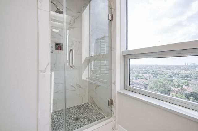 5100 San Felipe Street 137, Houston, TX 77056