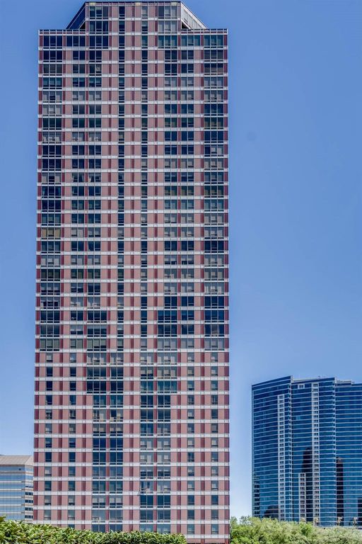 5100 San Felipe Street 137, Houston, TX 77056