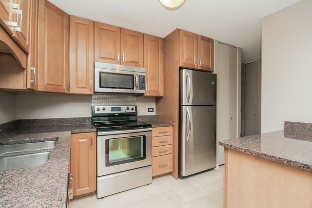 10 E ONTARIO Street 4607, Chicago, IL 60611