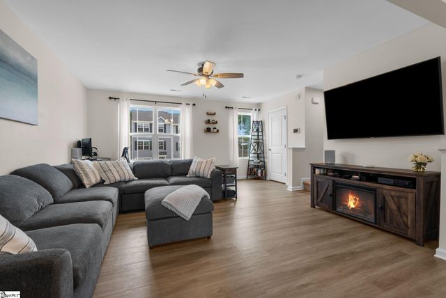 220 Brooklane Court, Easley, SC 29642