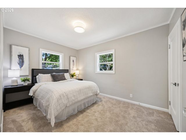 8805 Se 28TH Ave, Milwaukie, OR 97222