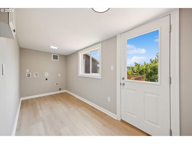 8805 Se 28TH Ave, Milwaukie, OR 97222