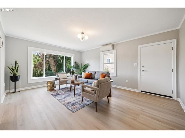 8805 Se 28TH Ave, Milwaukie, OR 97222