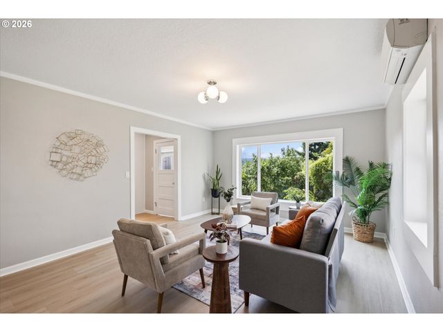 8805 Se 28TH Ave, Milwaukie, OR 97222