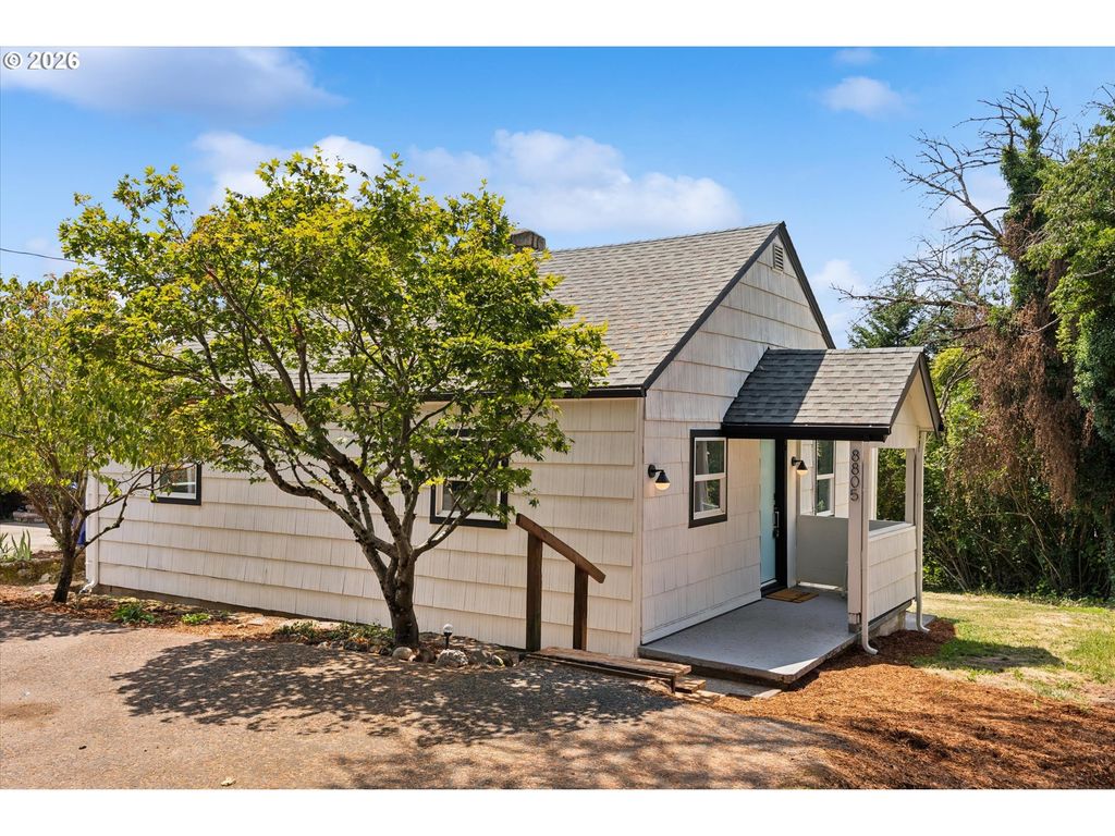 8805 Se 28TH Ave, Milwaukie, OR 97222