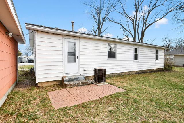 405 N Missouri Avenue, Nixa, MO 65714