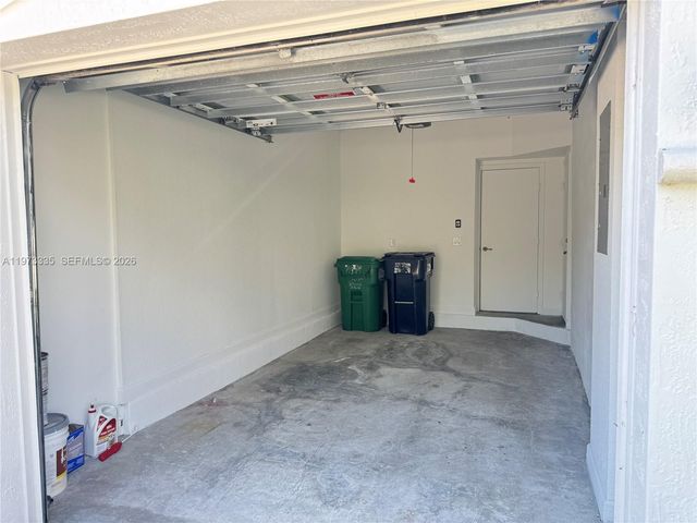 11482 NW 69th Ter, Doral, FL 33178