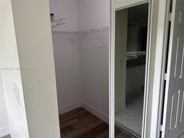 11482 NW 69th Ter, Doral, FL 33178