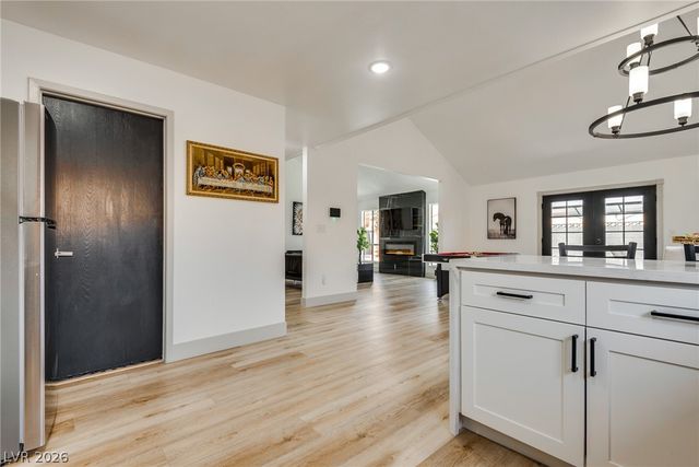 6212 Pinewood Avenue, Las Vegas, NV 89103