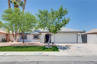 6212 Pinewood Avenue, Las Vegas, NV 89103