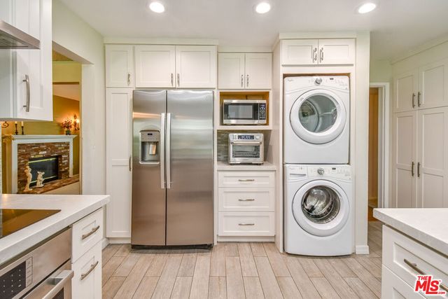 10828 Amigo Avenue, Porter Ranch, CA 91326