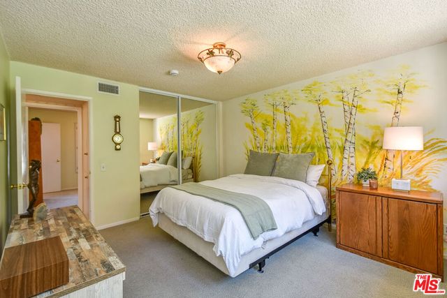 10828 Amigo Avenue, Porter Ranch, CA 91326