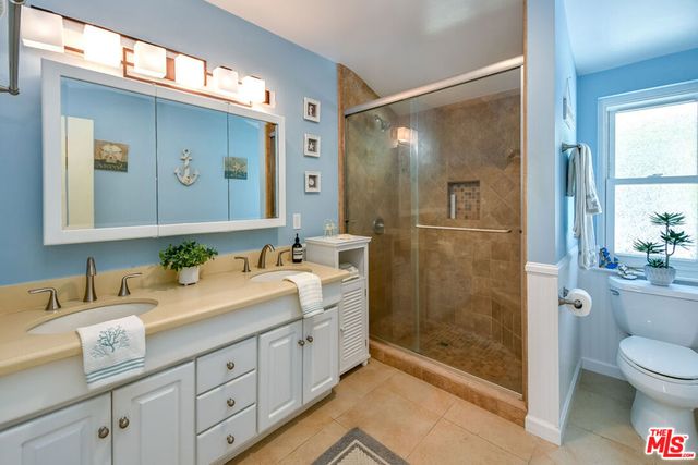 10828 Amigo Avenue, Porter Ranch, CA 91326
