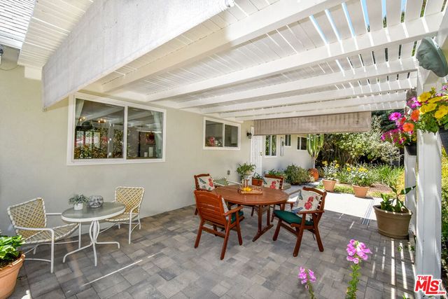 10828 Amigo Avenue, Porter Ranch, CA 91326