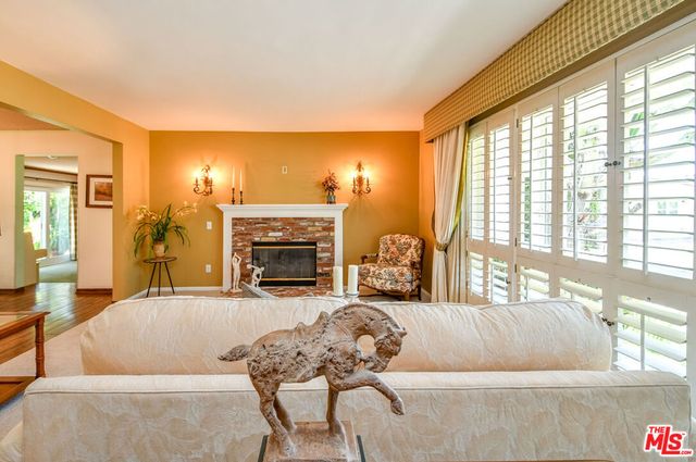 10828 Amigo Avenue, Porter Ranch, CA 91326