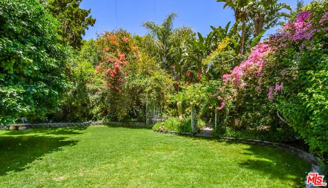 10828 Amigo Avenue, Porter Ranch, CA 91326