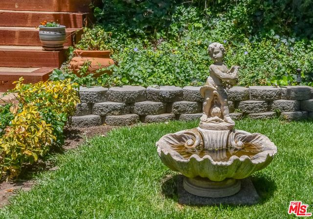10828 Amigo Avenue, Porter Ranch, CA 91326