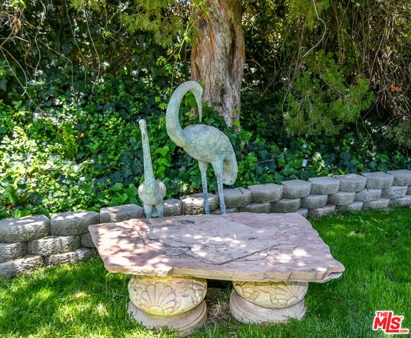 10828 Amigo Avenue, Porter Ranch, CA 91326