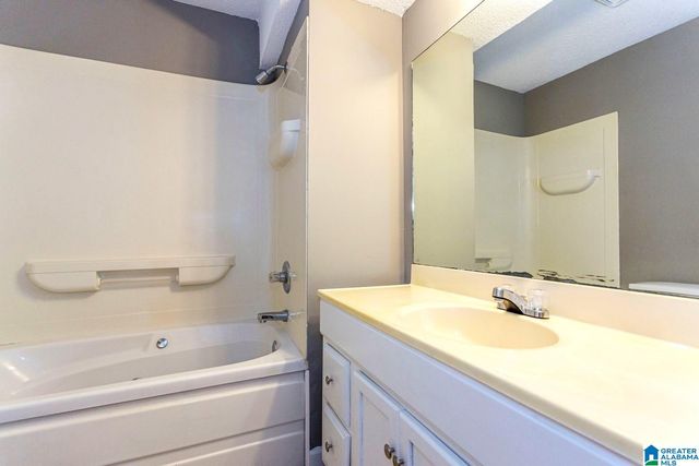 54 SUNSCAPE DRIVE, Birmingham, AL 35215