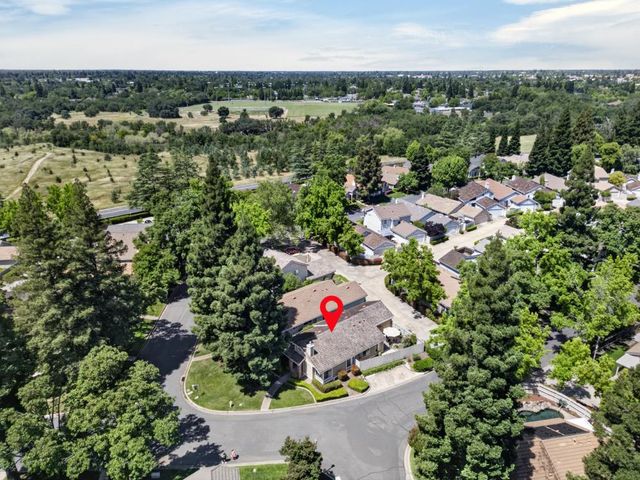 1611 Woodhill Dr, Roseville, CA 95661