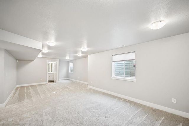 670 SE Booth Avenue, Waukee, IA 50263