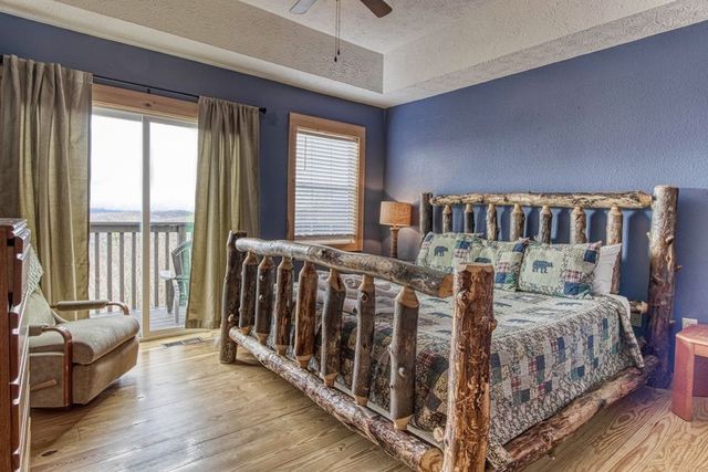 943 Crooked Ridge Rd, Gatlinburg, TN 37738