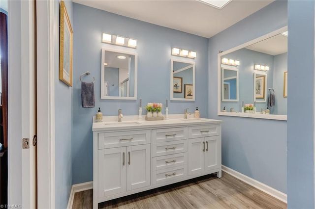 3477 Waterwheel Circle, Winston-salem, NC 27103