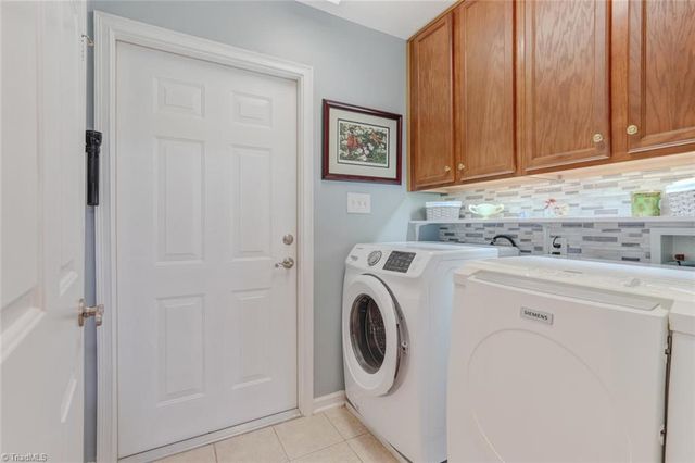 3477 Waterwheel Circle, Winston-salem, NC 27103