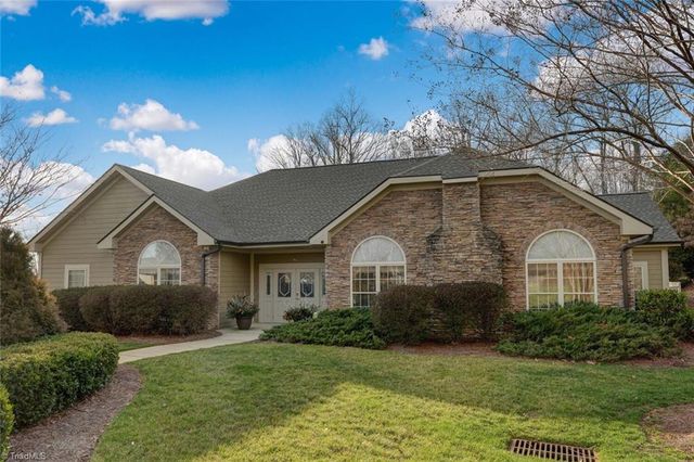3477 Waterwheel Circle, Winston-salem, NC 27103