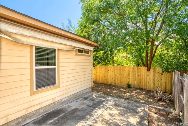5422 Sunlit Brook, San Antonio, TX 78240