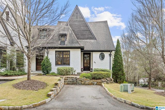 301 HERITAGE DRIVE, Hoover, AL 35216