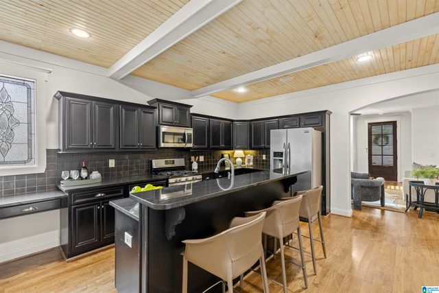 301 HERITAGE DRIVE, Hoover, AL 35216