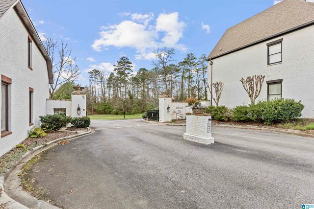 301 HERITAGE DRIVE, Hoover, AL 35216