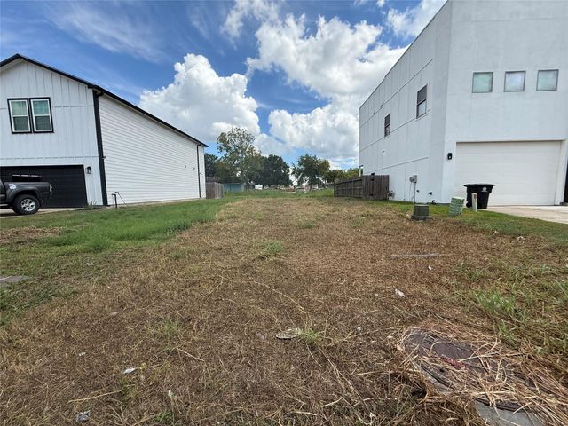 9733 Fabiola Drive, Houston, TX 77075