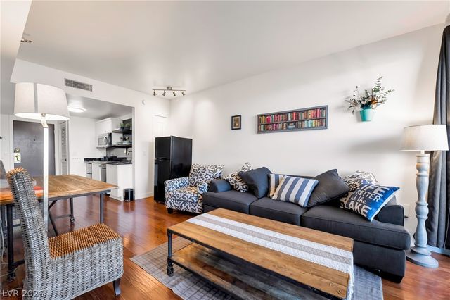 29 Montelago Boulevard 234, Henderson, NV 89011