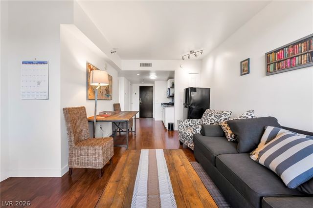 29 Montelago Boulevard 234, Henderson, NV 89011
