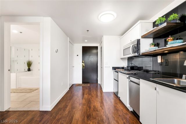 29 Montelago Boulevard 234, Henderson, NV 89011