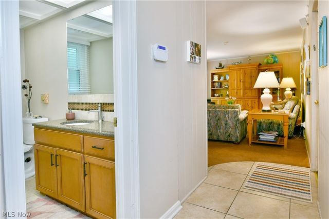 5841 Sampson Drive, Girard, OH 44420