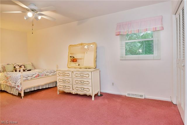 5841 Sampson Drive, Girard, OH 44420