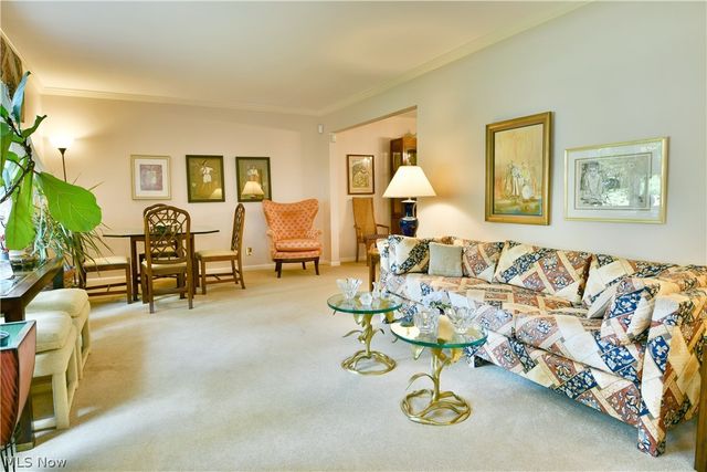 5841 Sampson Drive, Girard, OH 44420