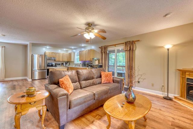 557 Grayce Lane, Hiawassee, GA 30546