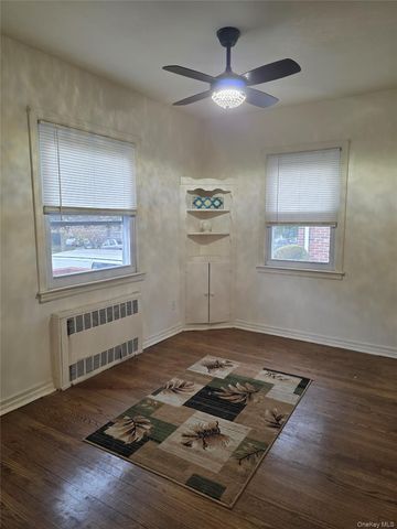 57-35 Parsons Boulevard House, Fresh Meadows, NY 11365